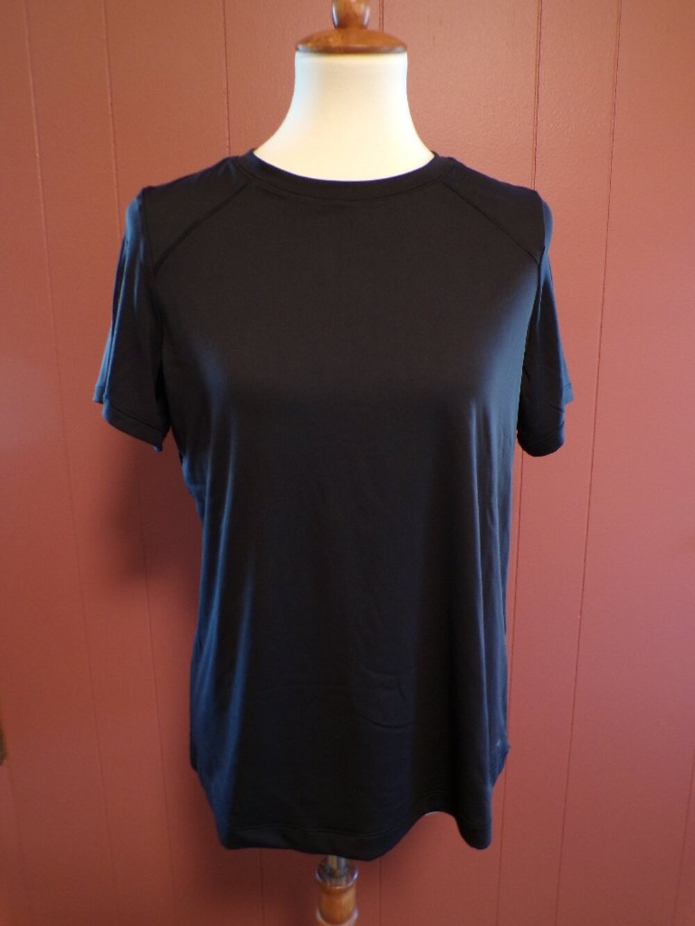 Mondetta Women's Black Active Tee Size SMALL